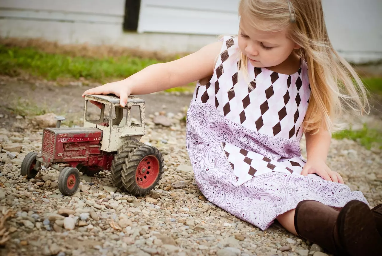 how to choose the right tractor for your farm or ranch