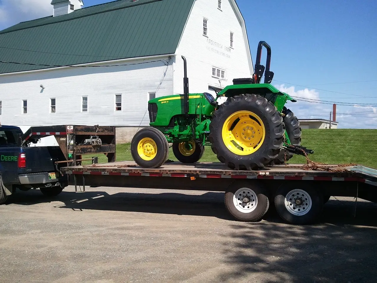 john deere 5075m tractor overview