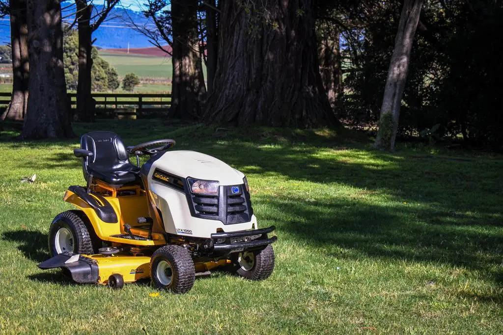 cub cadet ltx 1050 starting problems